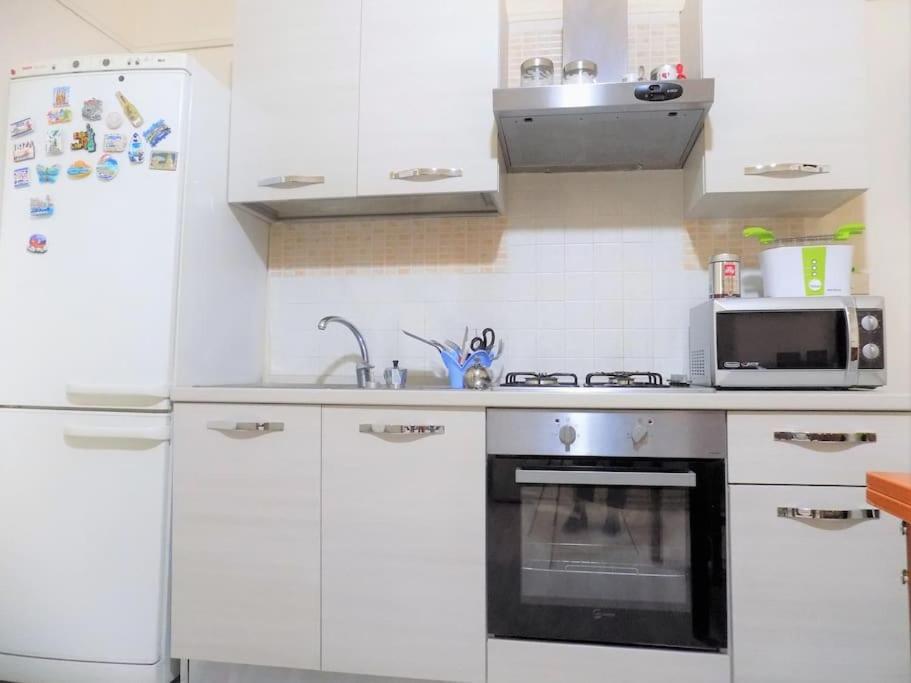 Appartamento Nel Cuore Di Napoli Exterior foto